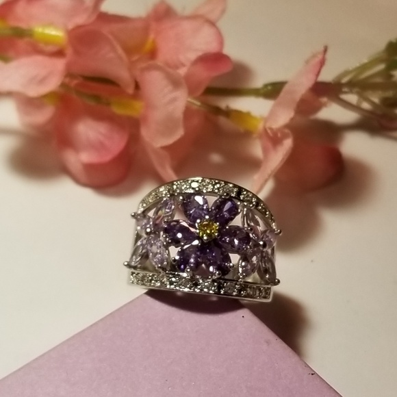 Gorgeous Genuine Amethyst and Citrine Ring - Picture 6 of 8